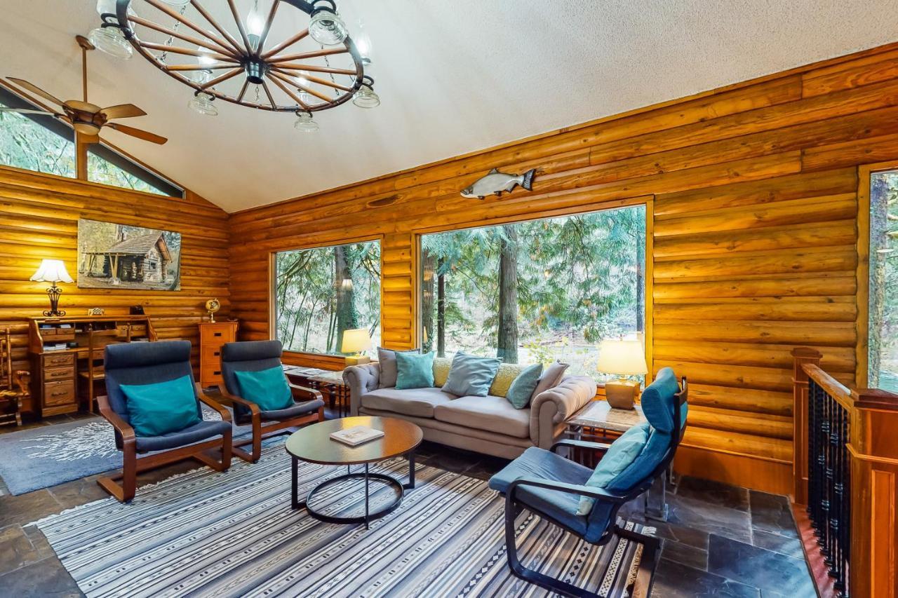 River Bend Lodge Washougal Екстериор снимка