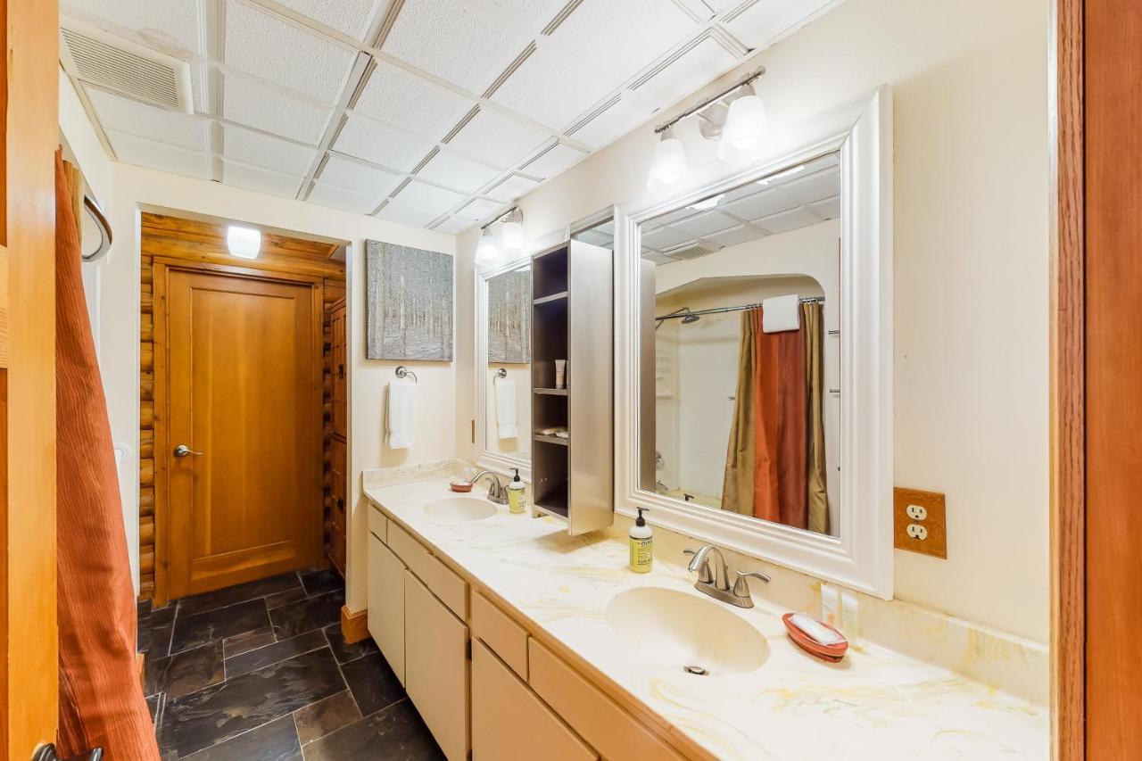 River Bend Lodge Washougal Екстериор снимка
